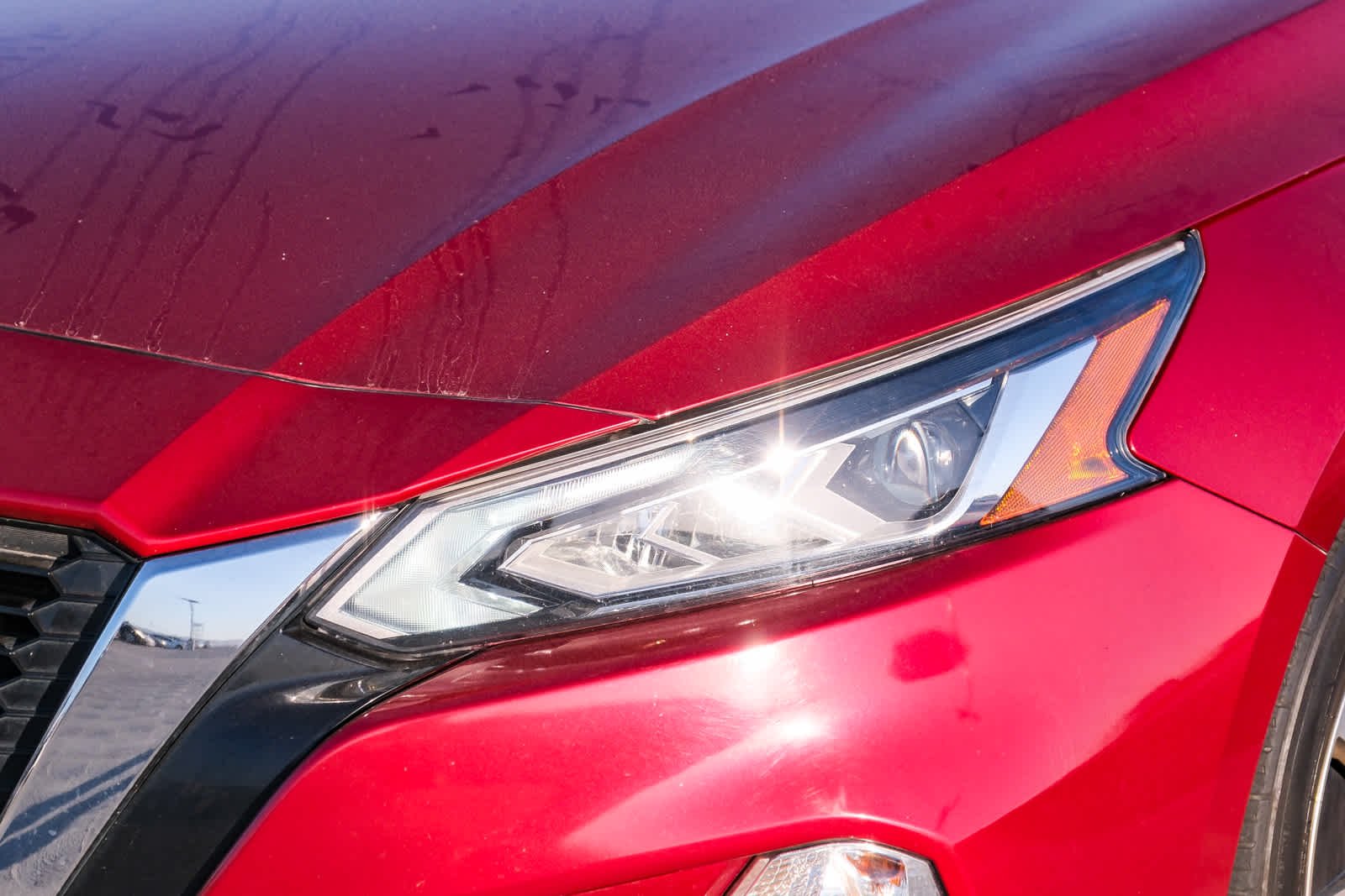 Used 2022 Scarlet Ember Tintcoat Nissan 2.5 SV image 12