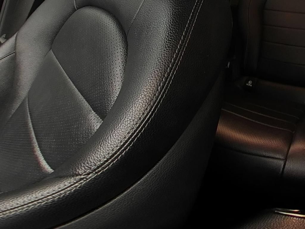 Used 2020 Black Mercedes-Benz GLC 300 image 12
