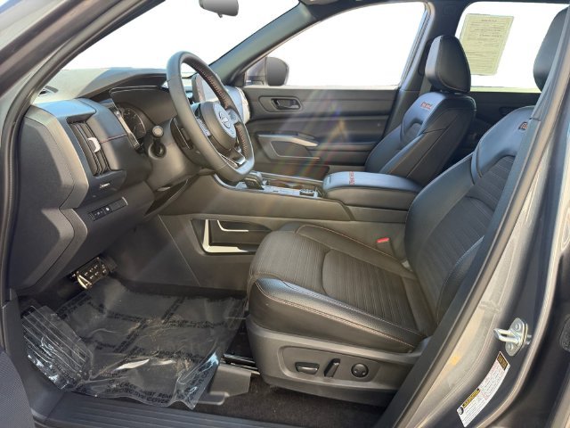 Used 2023 Gray Nissan Rock Creek image 8
