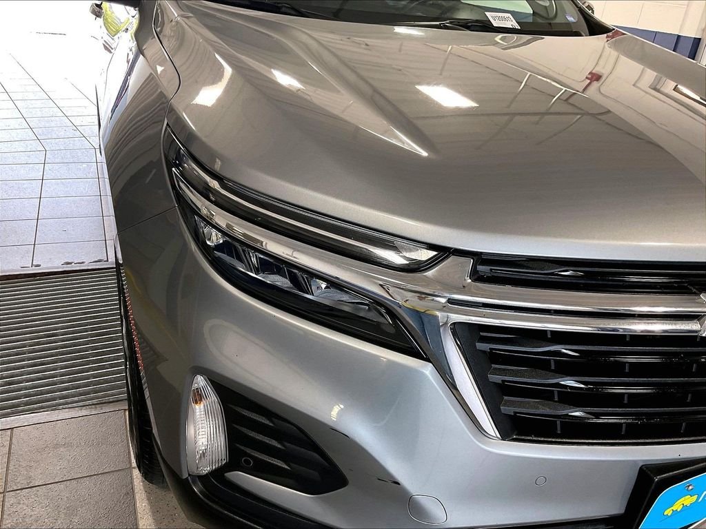 Used 2024 Gray Chevrolet LT image 32