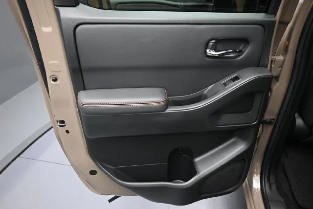 Used 2024 Beige Nissan PRO-X image 10