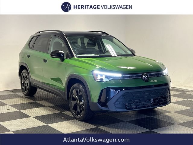 New 2026 Green Volkswagen 1.5T SE Black image 1
