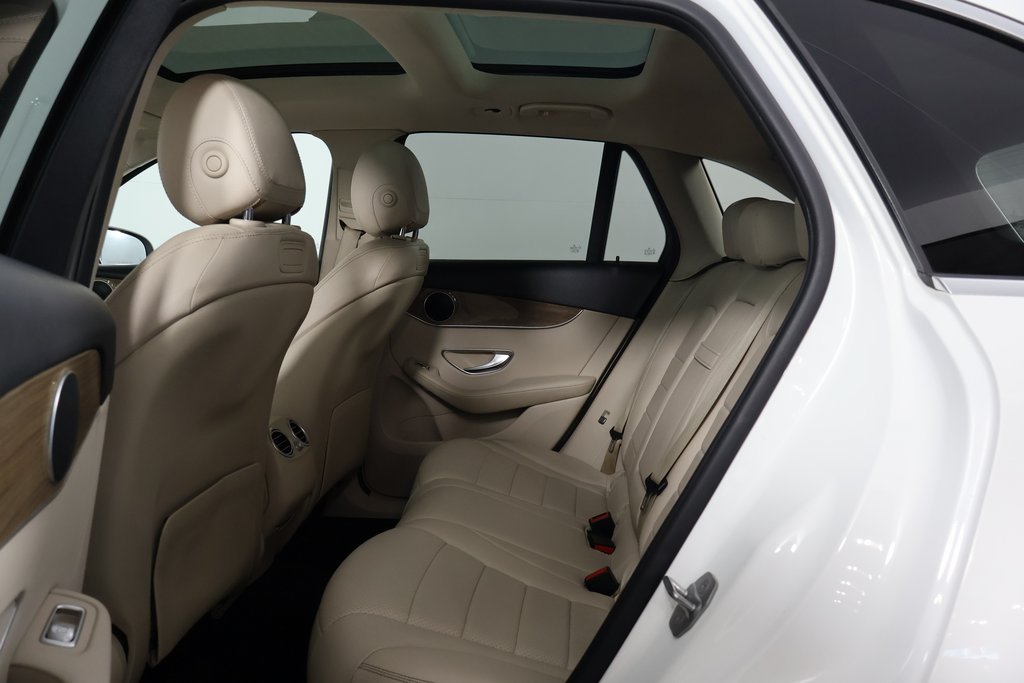 Used 2018 Polar White Mercedes-Benz GLC 300 image 11