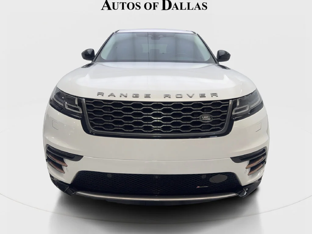 Used 2023 White Land Rover R-Dynamic S image 4