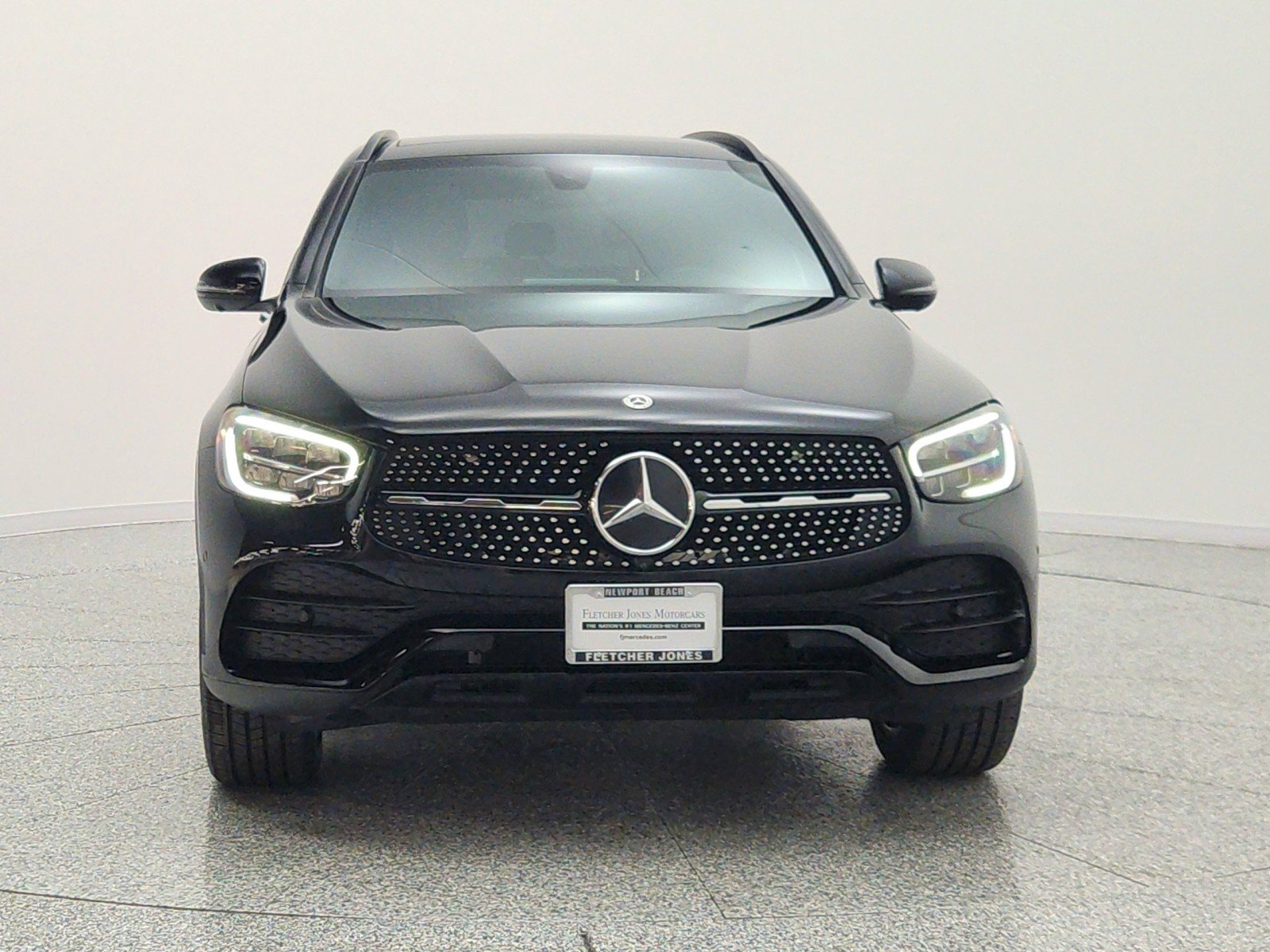 Used 2021 Black Mercedes-Benz GLC 300 SUV image 2