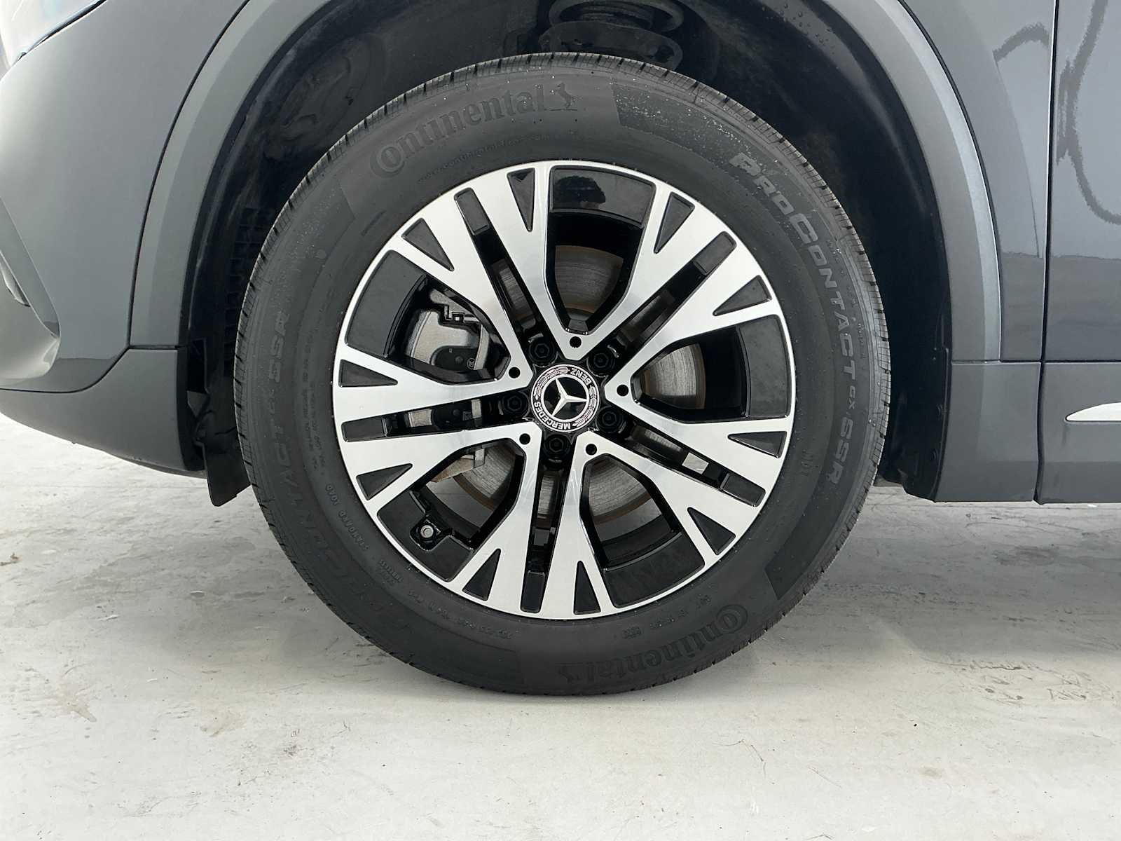 Certified Used 2026 Night Black Mercedes-Benz GLA 250 image 12