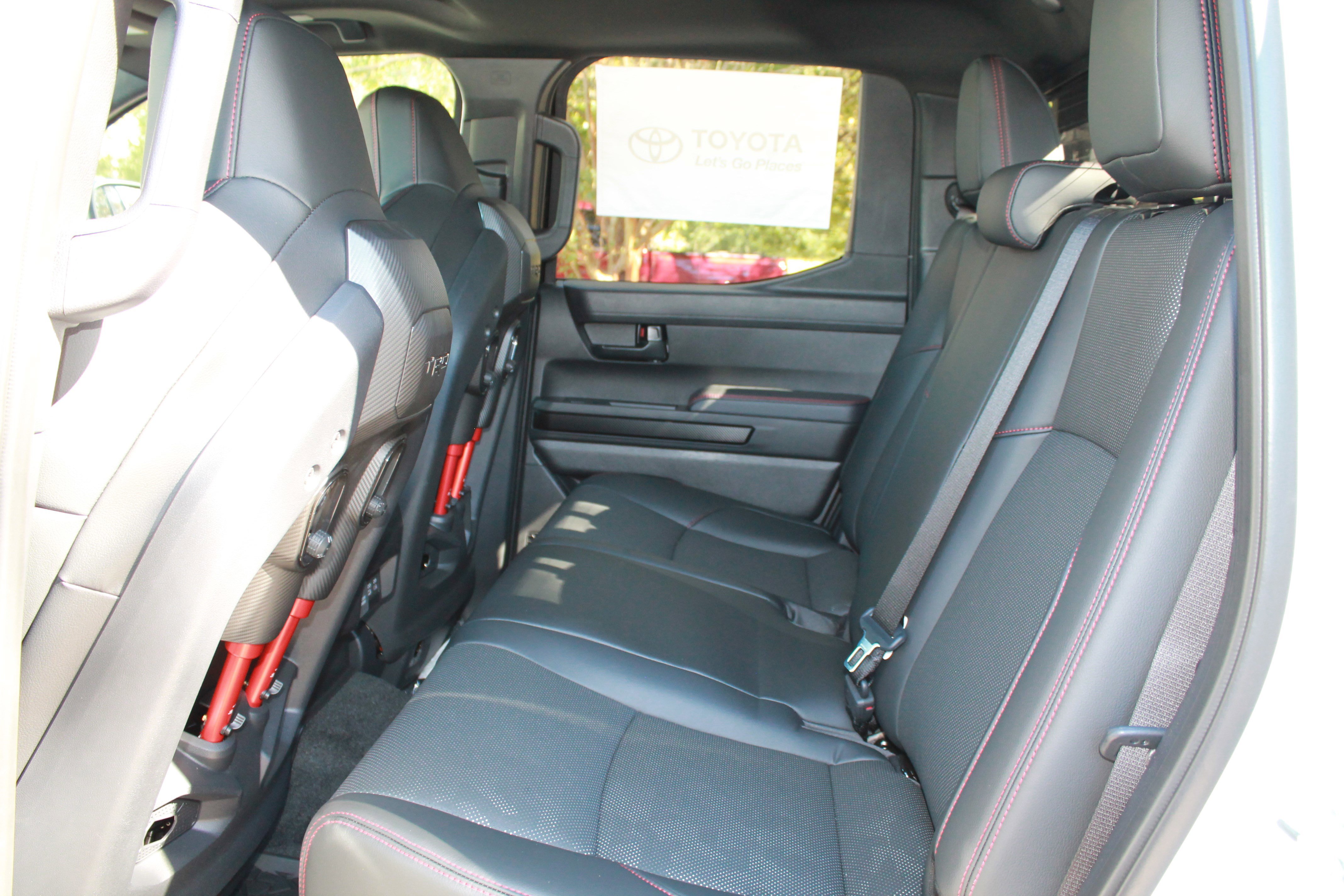 2025 Toyota Tacoma TRD Pro - Photo 23