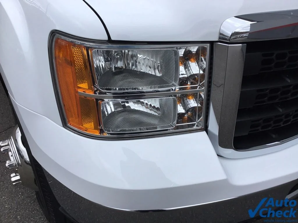 Used 2013 White GMC Work Truck image 27