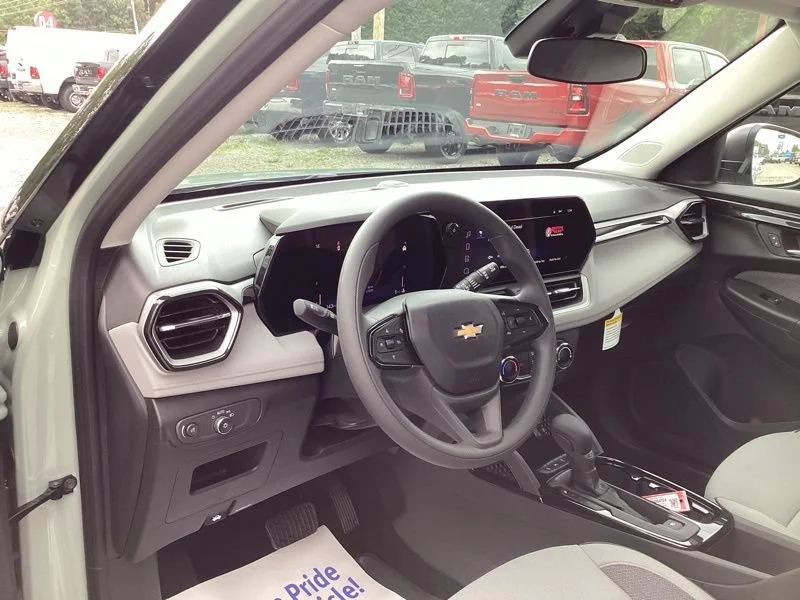 2026 Chevrolet Trailblazer LS - Photo 23