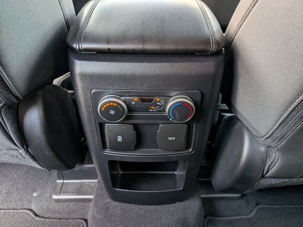 Used 2021 Silver Ford XLT image 35