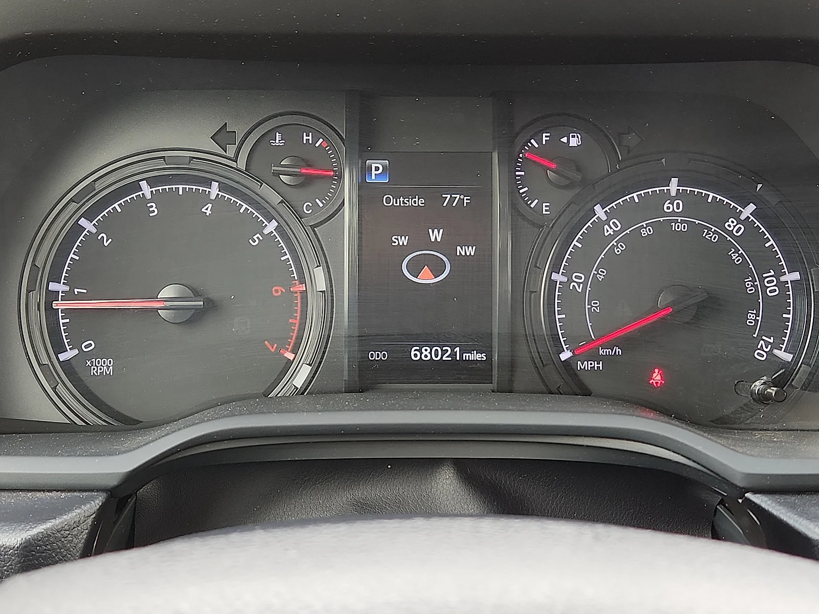 Used 2022 Silver Toyota SR5 Premium image 23