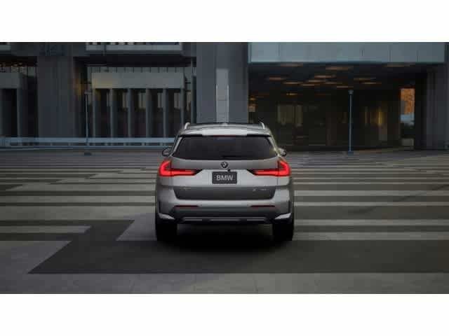 Used 2026 Space Silver Metallic BMW xDrive28i image 5