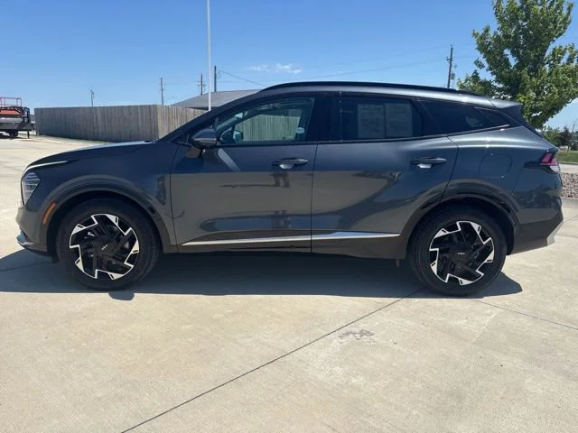 Used 2023  Kia SX-Prestige image 23