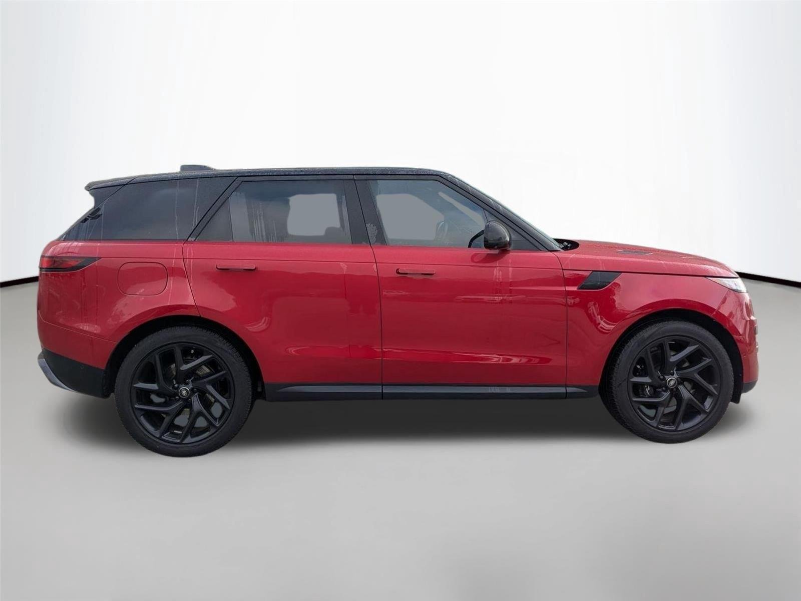 Used 2024 Firenze Red Metallic Land Rover SE image 4