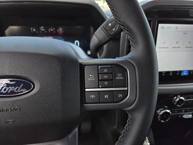 New 2026 Oxford White Ford XLT image 38