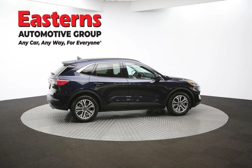 Used 2021 Blue Ford SEL image 43