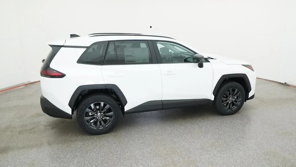 New 2026 Ice Cap Toyota XLE Premium image 16