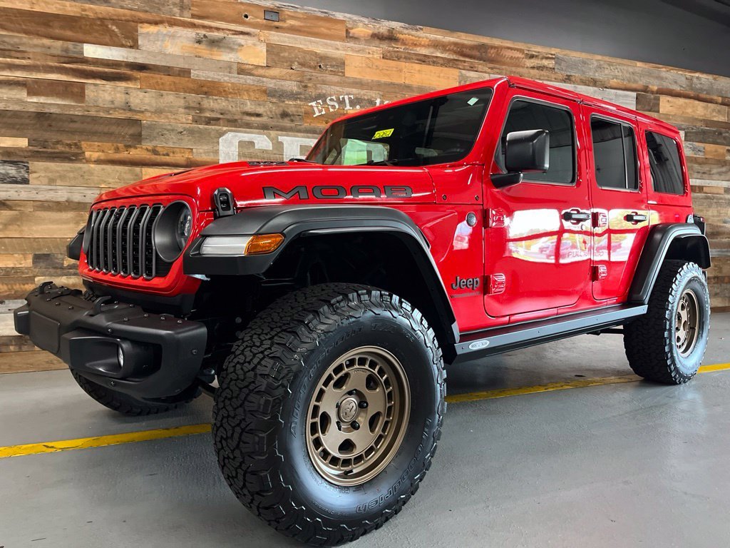 New 2026 Firecracker Red Clear-Coat Exterior Paint Jeep Moab 392 image 19