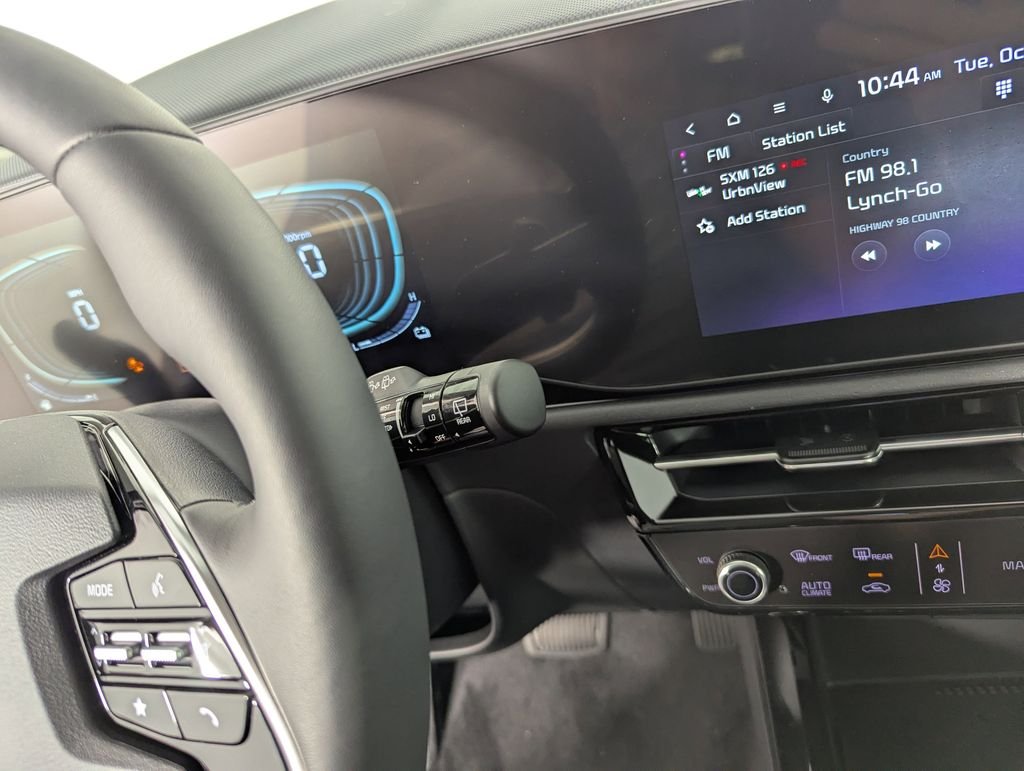 2025 Kia Niro EX - Photo 23
