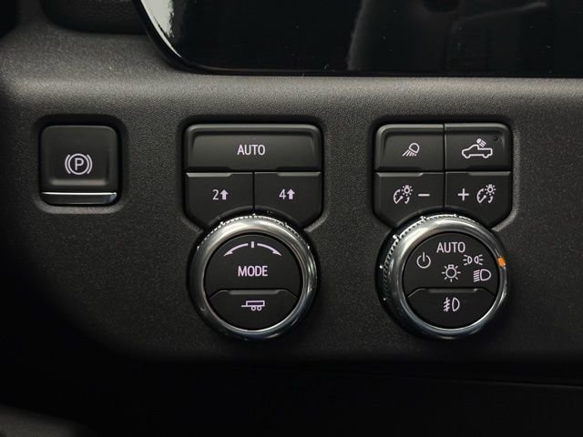New 2026 Sterling Metallic GMC SLT image 22