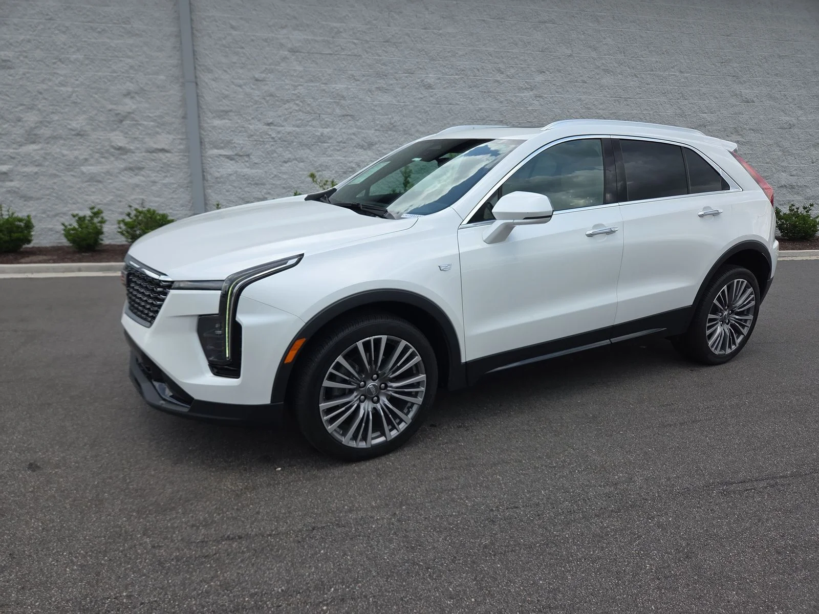 Used 2024 Crystal White Tricoat Cadillac Premium Luxury image 1