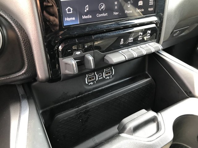 Used 2023 Diamond Black Crystal Pearlcoat Ram Laramie image 24