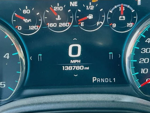 Used 2019 Black GMC Denali image 9