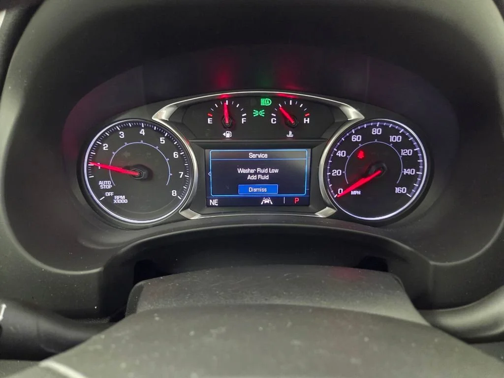 Used 2022 Summit White GMC SLE image 13