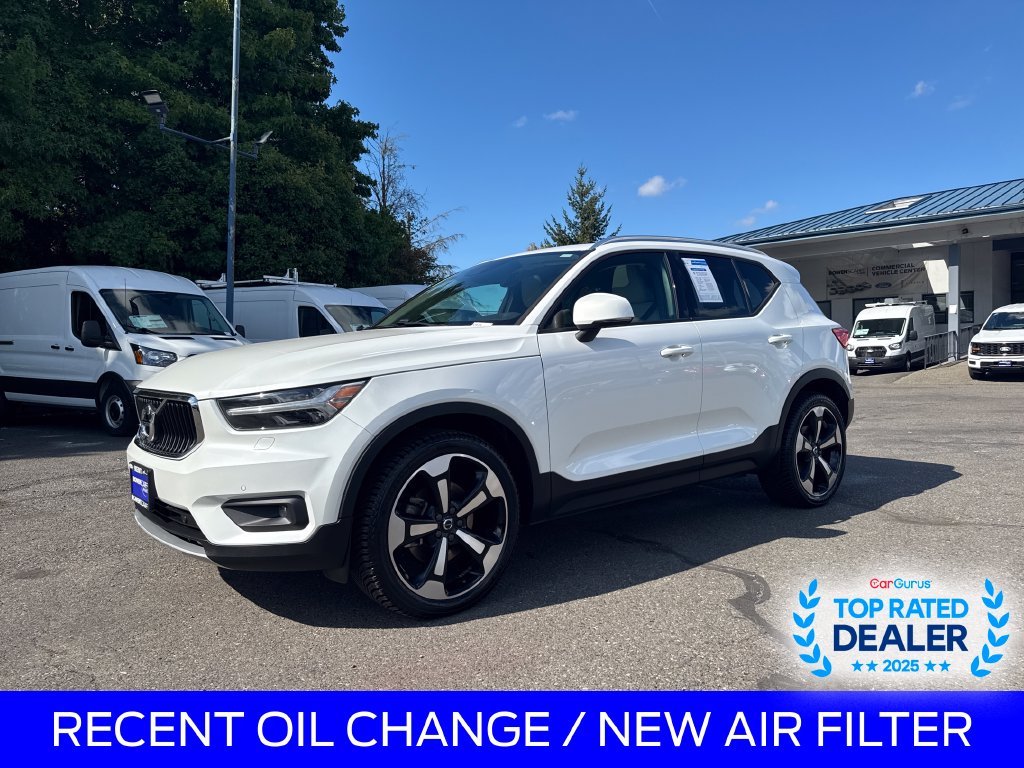 2021 Volvo XC40