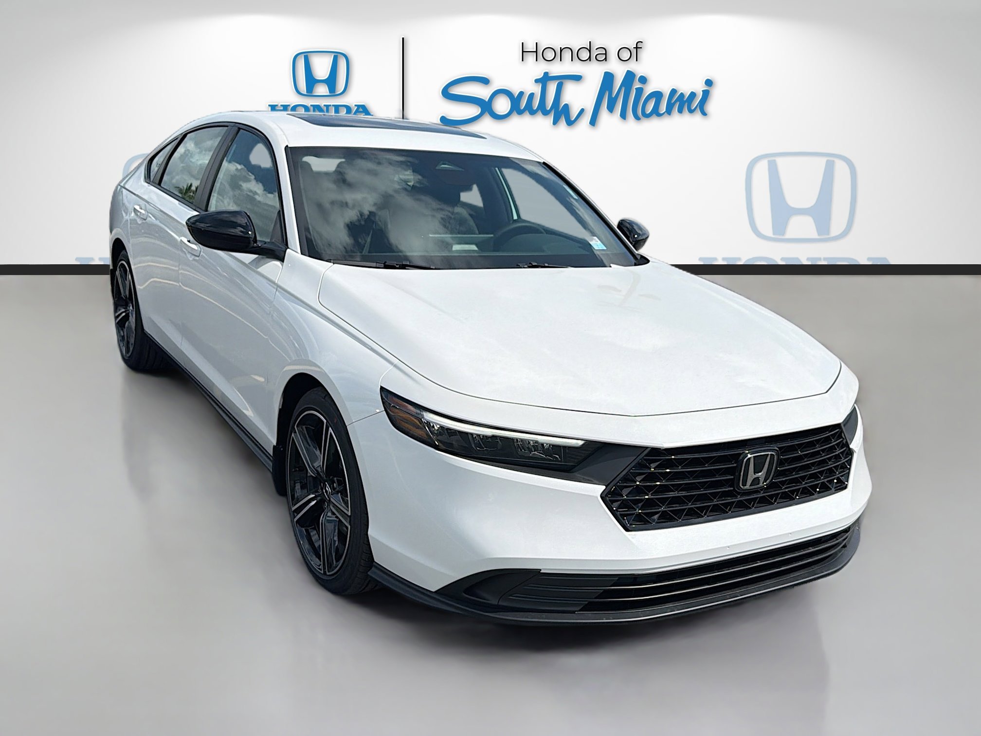 2026 Honda Accord Hybrid Sport's photo