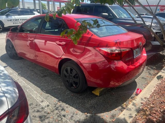 Used 2018 Barcelona Red Metallic Toyota LE image 12
