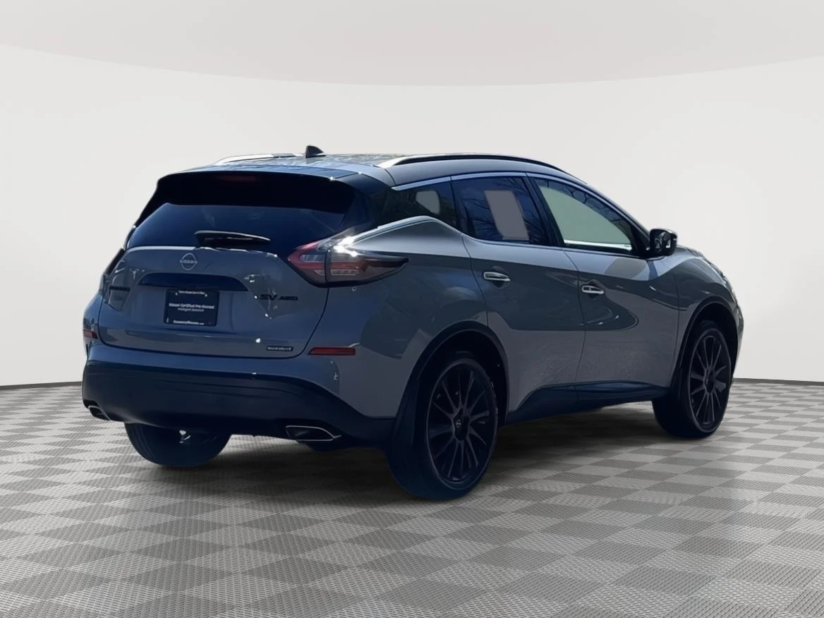 Used 2024 Boulder Gray Pearl Nissan SV image 5