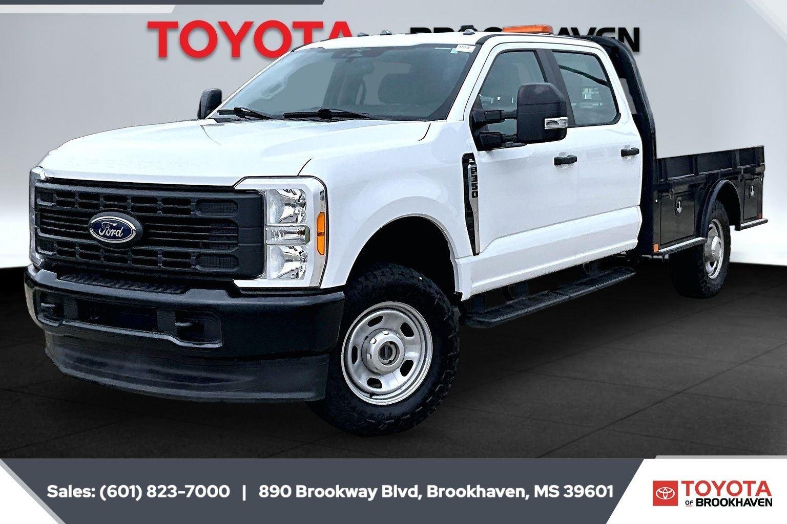 Used 2023 Oxford White Ford XL image 10