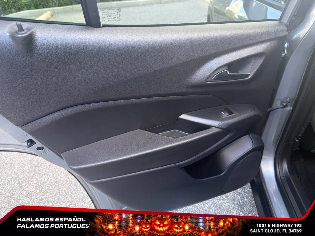 Used 2024 Sterling Gray Metallic Chevrolet ACTIV image 24
