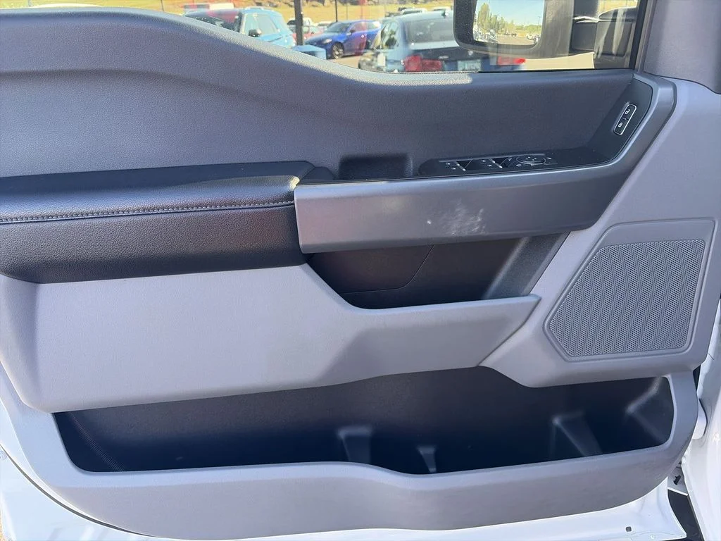 Used 2024 White Ford XL image 13