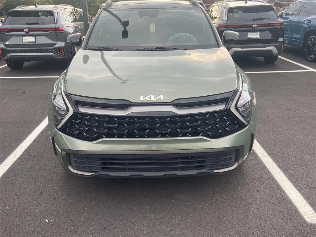 Used 2023 Jungle Green Kia X-Line image 2