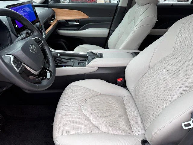 Certified Used 2024 CELESTIAL SILVER Toyota Limited image 41