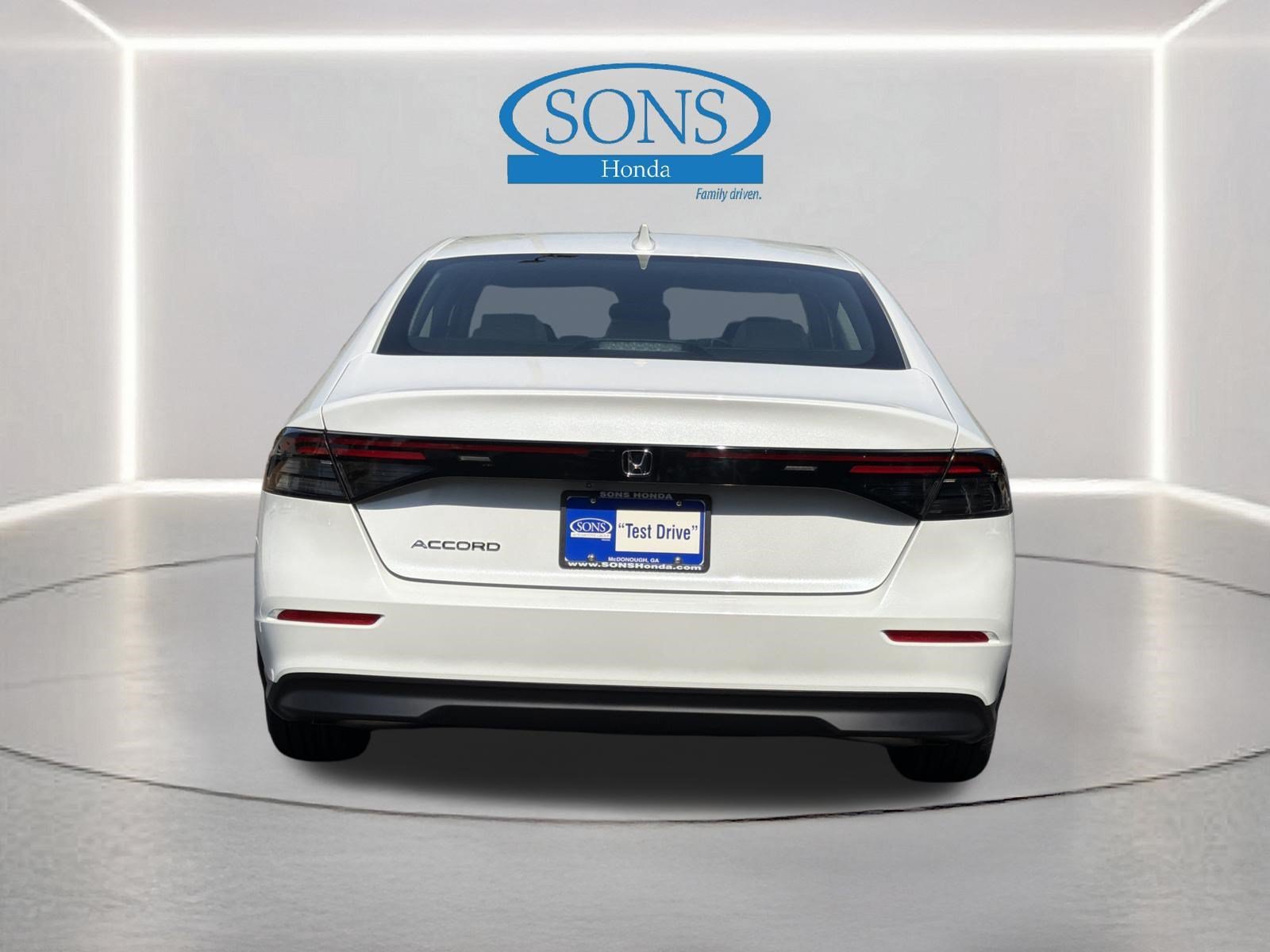 New 2026 Platinum White Pearl Honda LX image 19