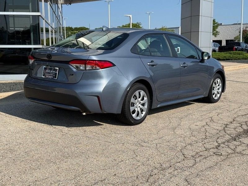 Used 2020 Celestite Toyota LE image 3