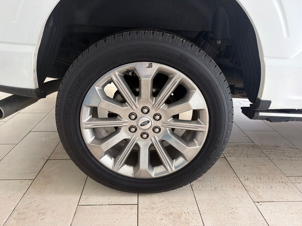 Used 2023 White Metallic Ford Limited image 8