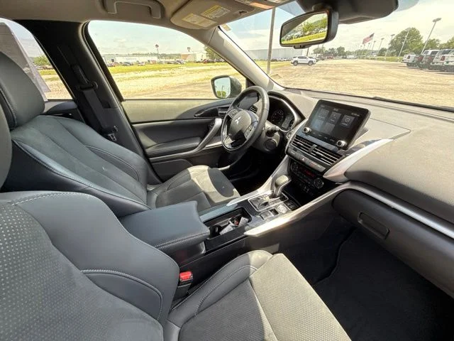 Certified Used 2026 Black Mitsubishi SE image 38