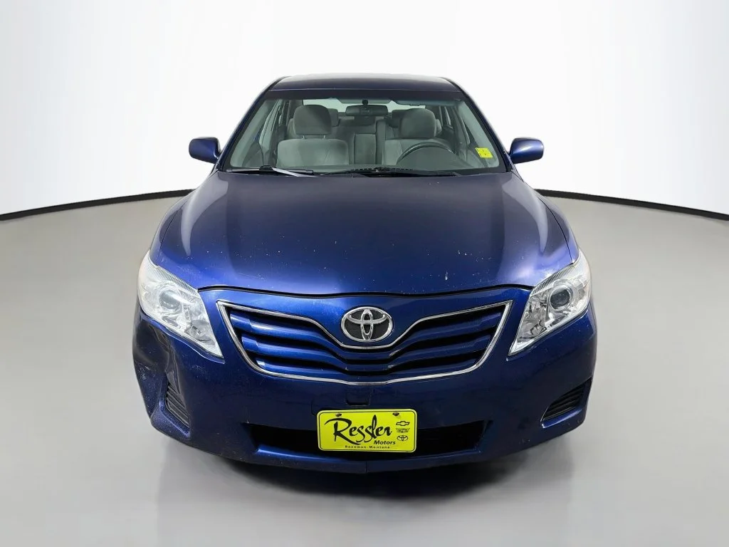 Used 2010 Blue Toyota LE image 2