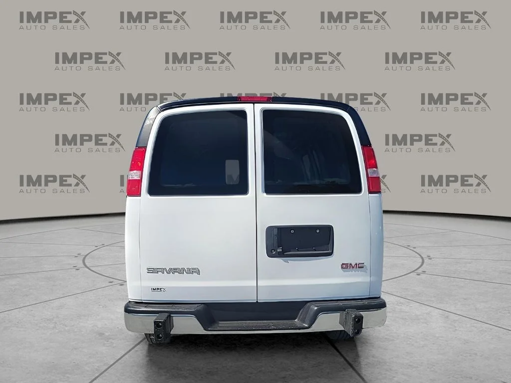 Used 2023 White GMC Work Van image 4