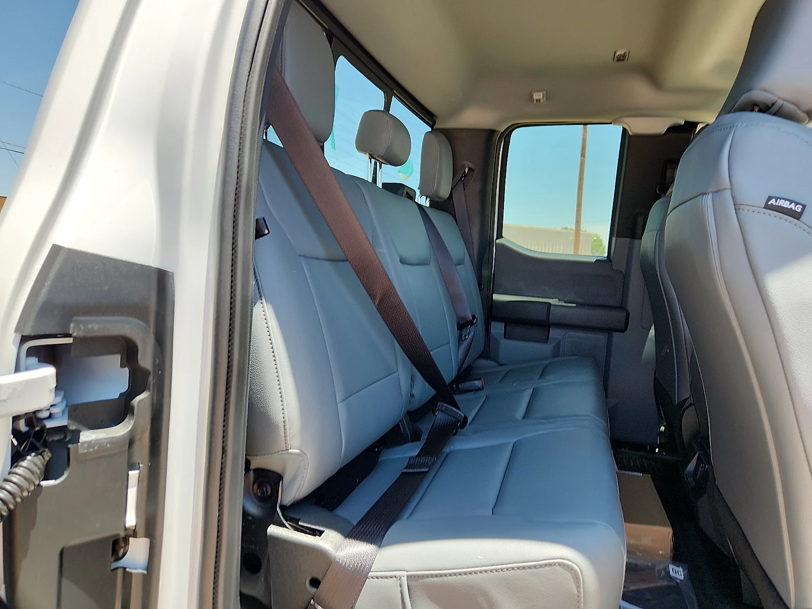 New 2026 Oxford White Ford F-350® XL image 19