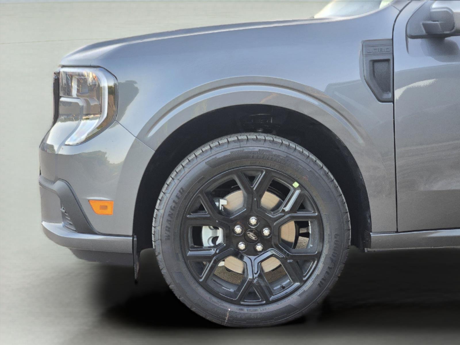 New 2026 Carbonized Gray Metallic Ford Lobo™ image 6