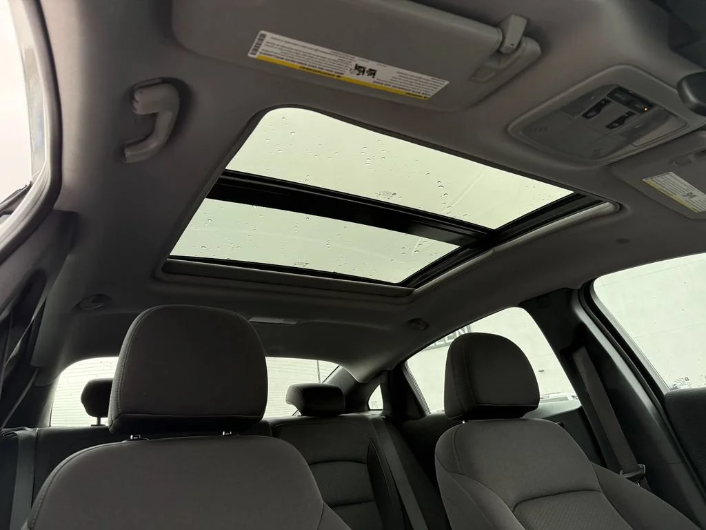 Used 2024 Summit White Chevrolet 1LT image 15