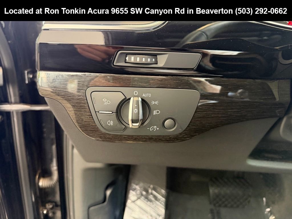 Used 2019 Night Black Audi 55 Premium image 22