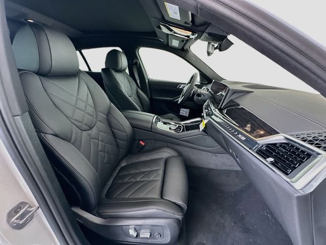 New 2027 White BMW xDrive40i image 21