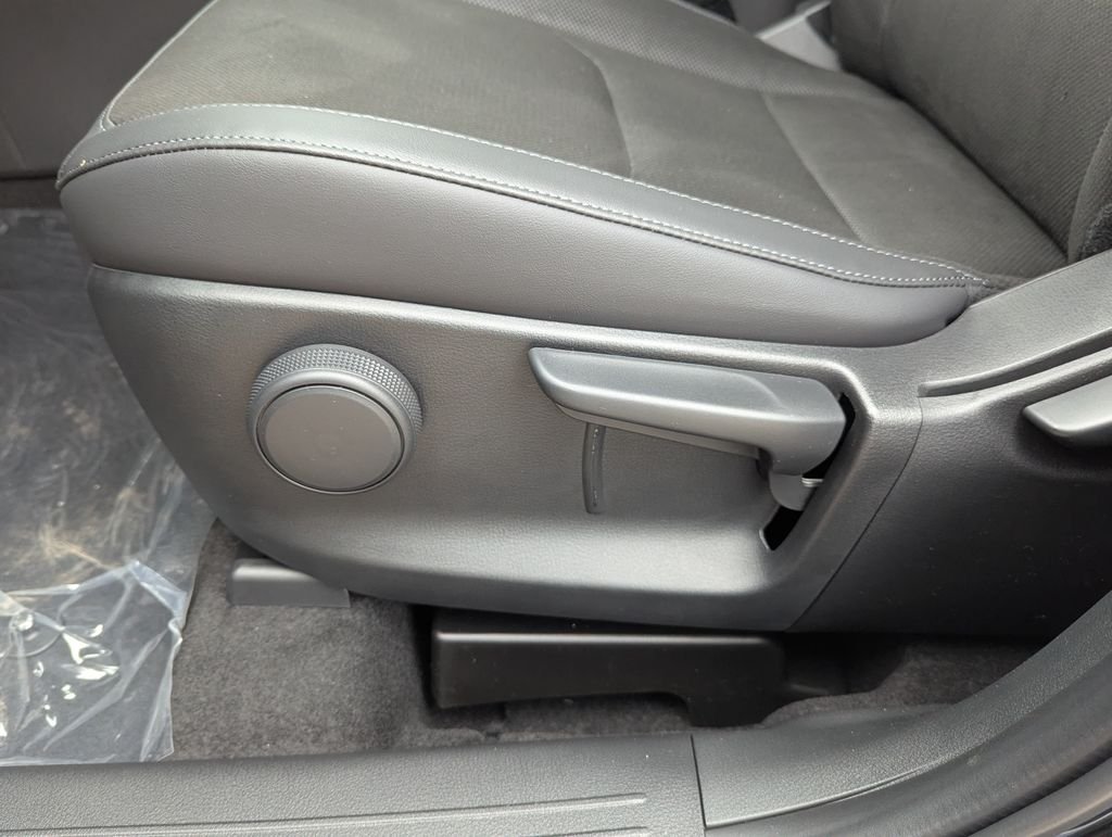 New 2026 Jet Black Mica Mazda 2.5 S Select AWD image 11