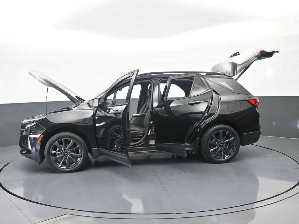 Used 2024 Mosaic Black Metallic Chevrolet RS image 67